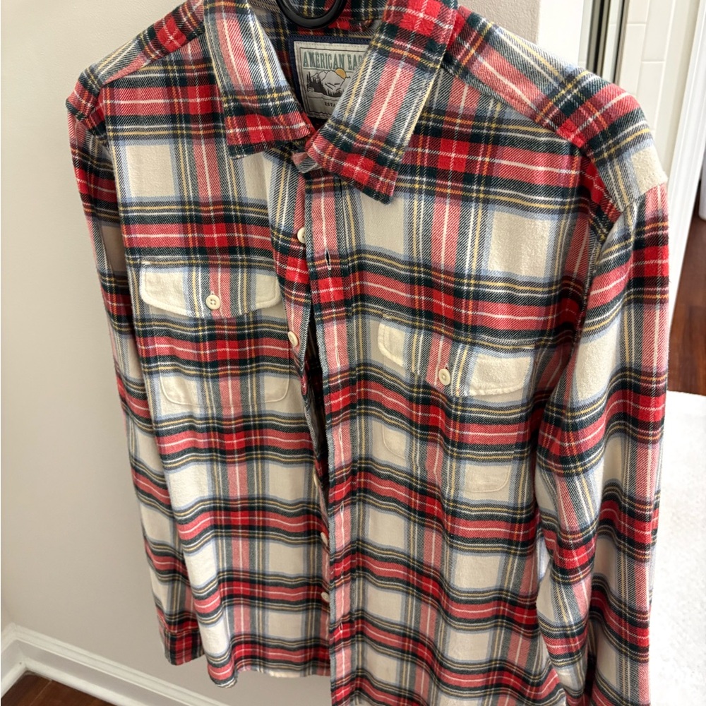 American Eagle Outfitters Red and Cream Plaid Button-Down Shirt